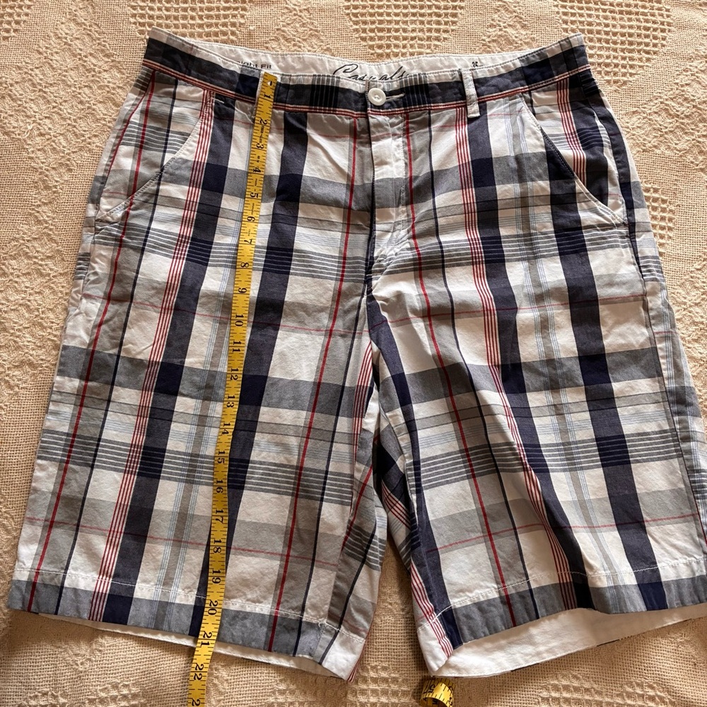 Roundtree & Yorke Shorts Men's 35w Blue and White Plaid 100% Cotton Straight Fit - Picture 4 of 13